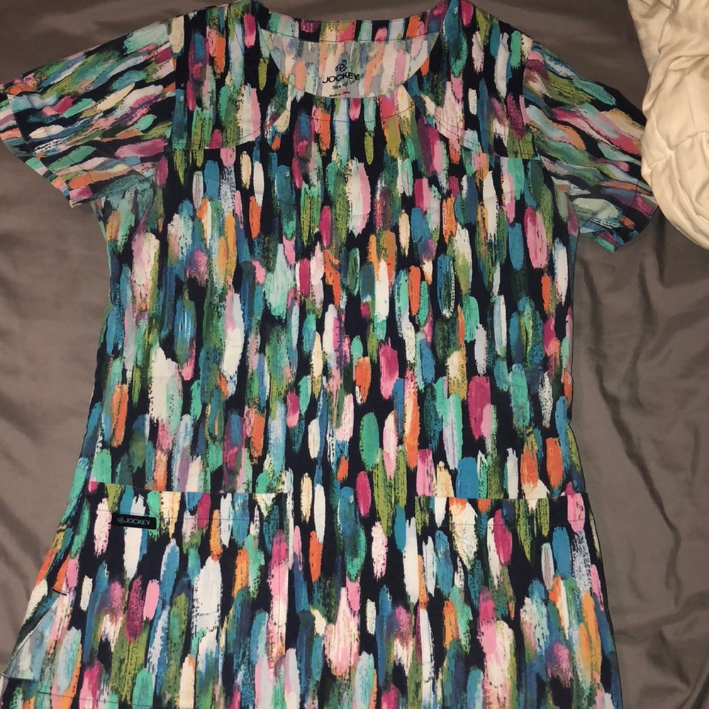 Scrub Set 👩🏼‍⚕️ - Picture 5 of 7